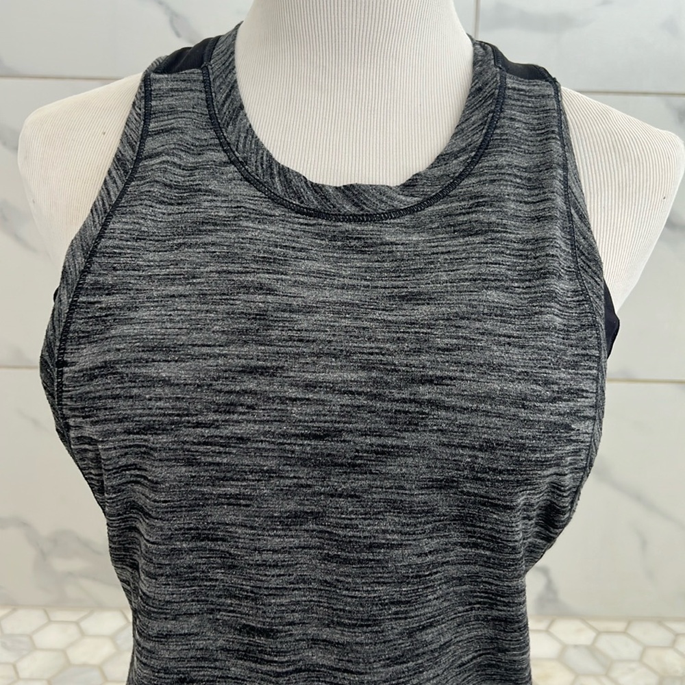 ❌CLEARANCE Lululemon Work The Circuit With Sports Bra Heathered Black Tank Top - Picture 8 of 15